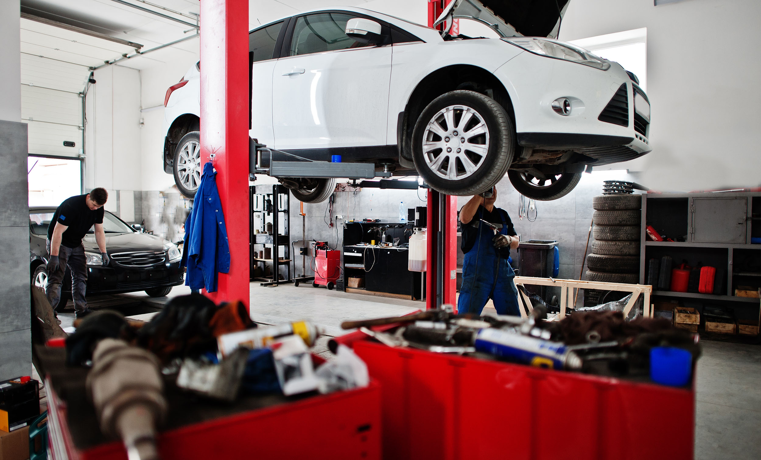 Auto centers